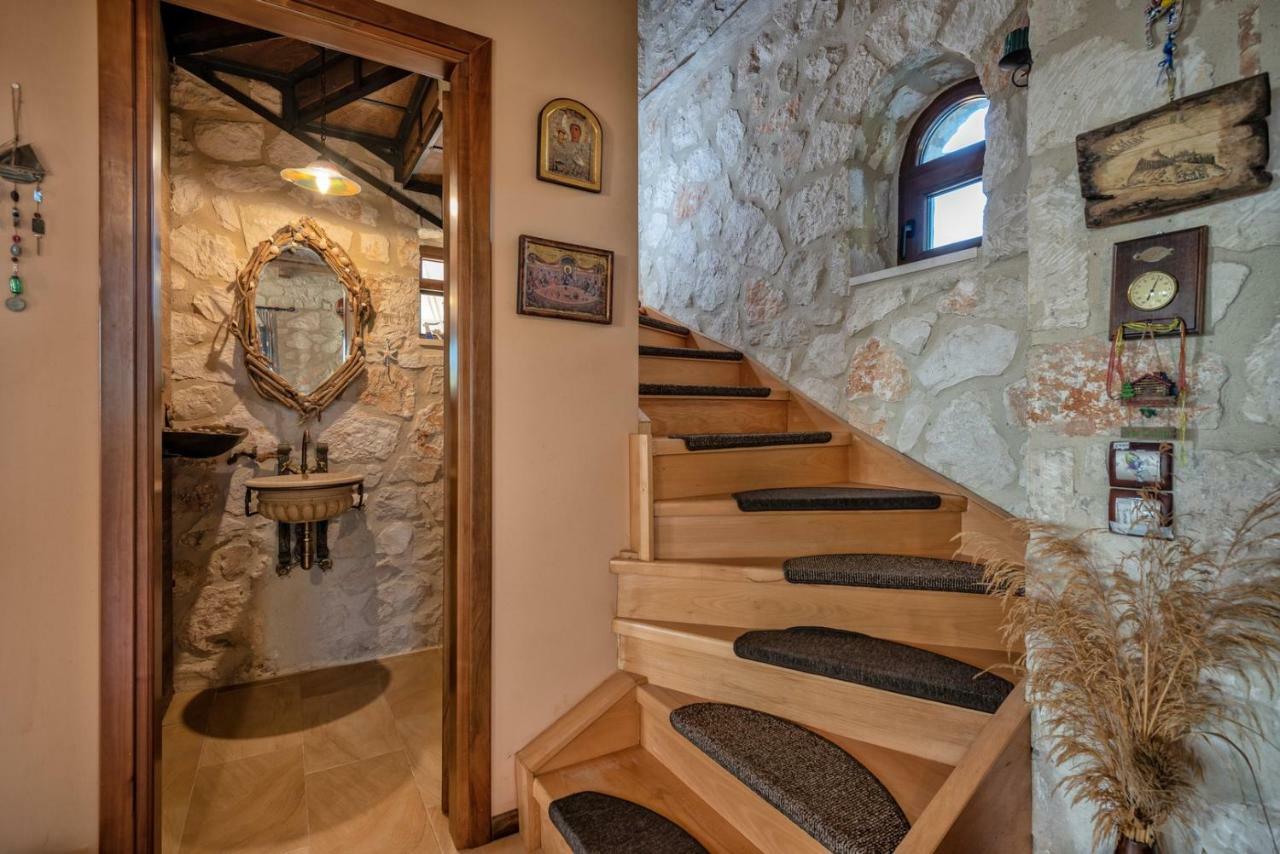 Orfeas Villa Meson Yerakarion Екстер'єр фото