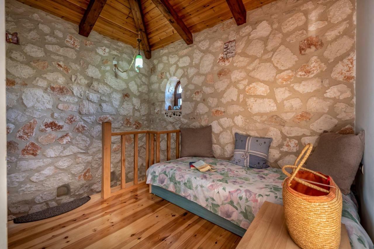 Orfeas Villa Meson Yerakarion Екстер'єр фото